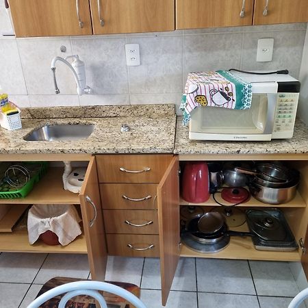 Apto 2 Quartos, Cond Fechado, Com Vaga, 4º Andar Por Escadas Πελότας Εξωτερικό φωτογραφία